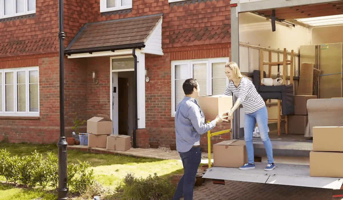 Chuyển đến nhà mới thuê cần làm gì và lưu ý những gì?